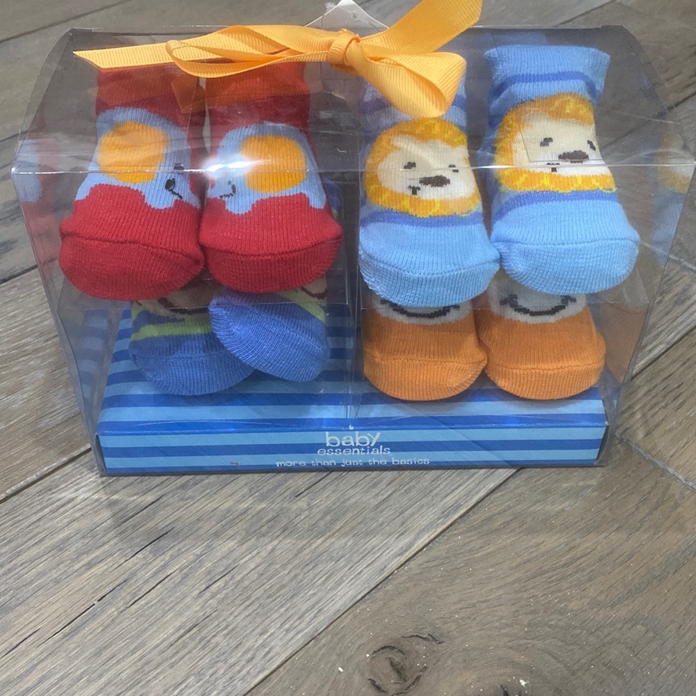 New baby socks